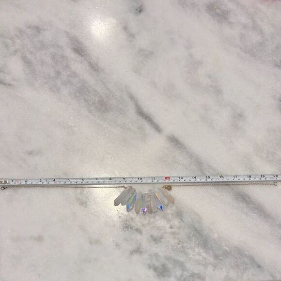 RARE AB Quartz Clustered Crystal Healing Statement Necklace Rainbow Gold-tone 20 - Picture 5 of 6